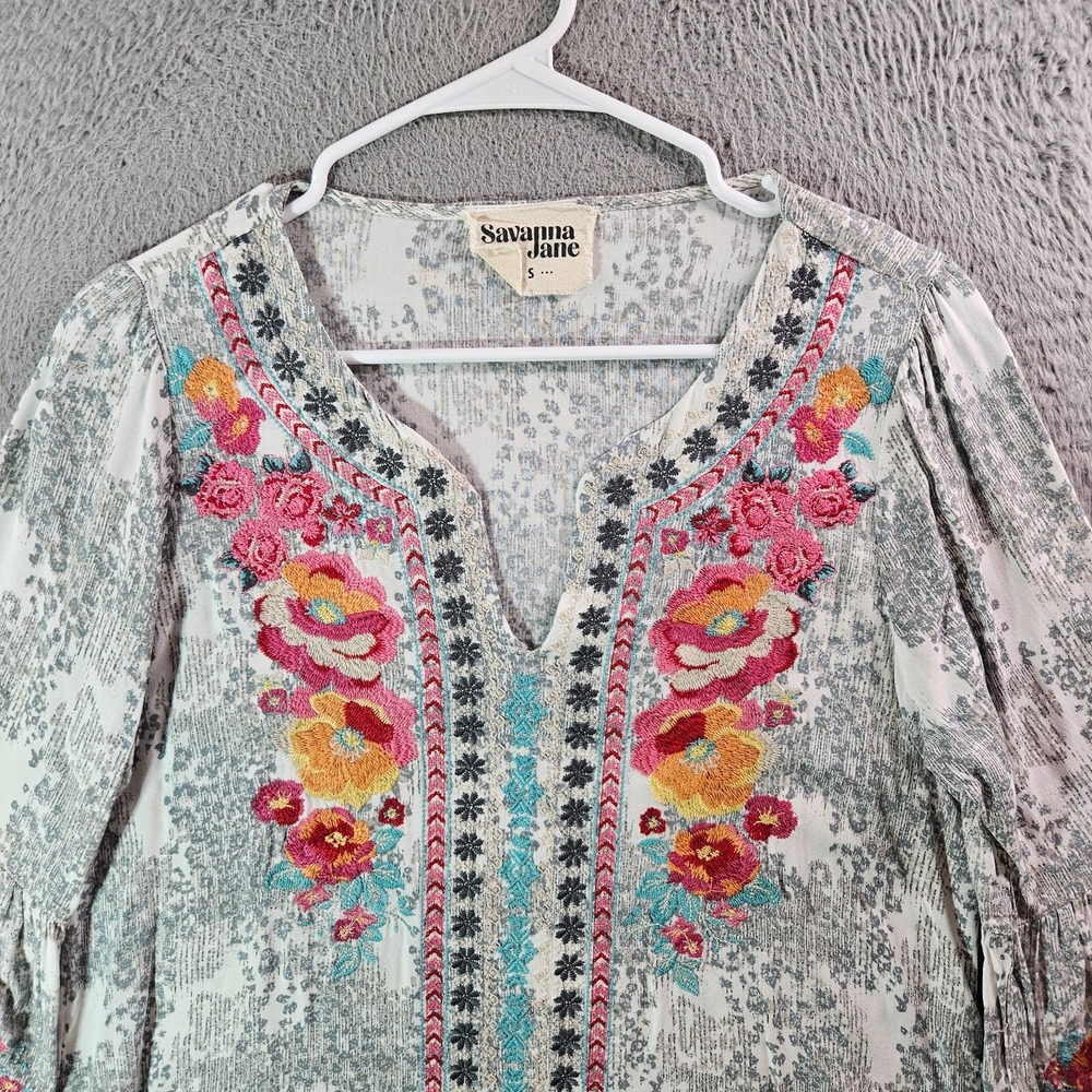 Savanna Jane Embroidered Top Blouse Women Small Split Neck Colorful
